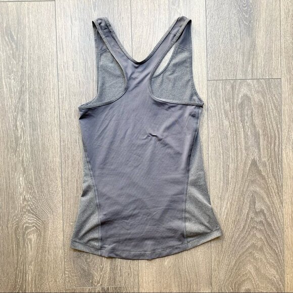 Nike Pro Cool Dri-Fit Logo Tank Top Grey Racerback Sleeveless Size XS - Picture 10 of 10